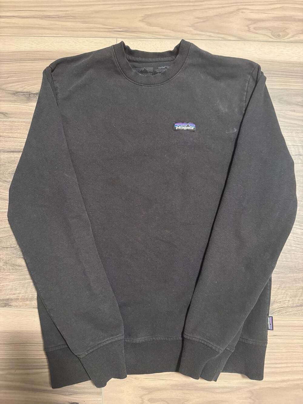 Patagonia P-6 Label Uprisal Crewneck Sweatshirt Men's Size Small Black